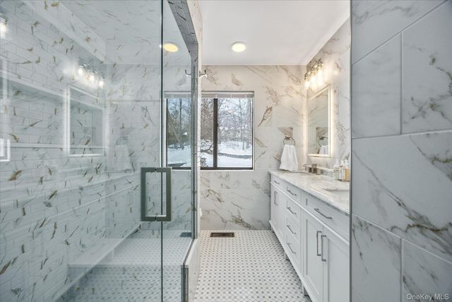 10 Rustling Lane, Bedford, NY 10506