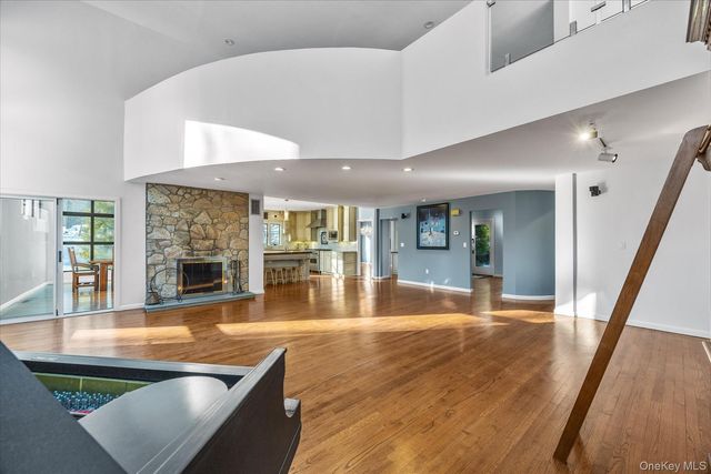 10 Rustling Lane, Bedford, NY 10506