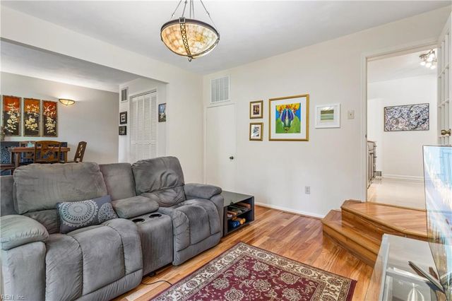 5926 Powhatan AVE, Norfolk, VA 23508