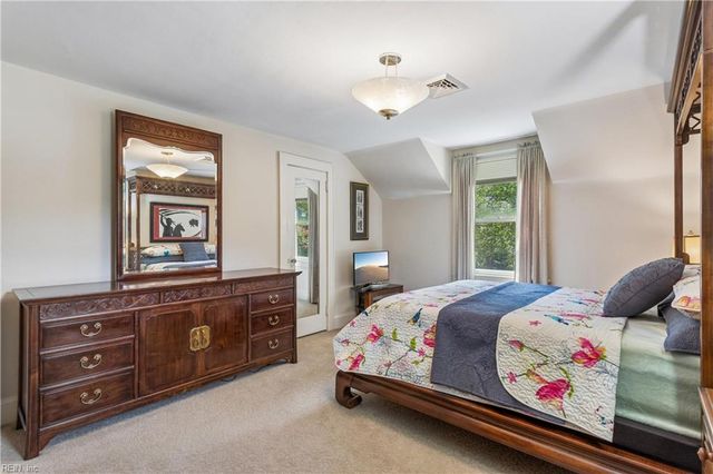 5926 Powhatan AVE, Norfolk, VA 23508
