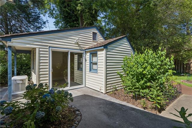 5926 Powhatan AVE, Norfolk, VA 23508