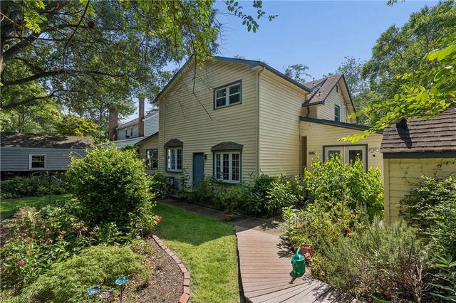 5926 Powhatan AVE, Norfolk, VA 23508