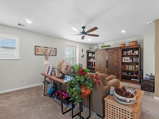 8924 Hollister Commons Lane, Houston, TX 77080