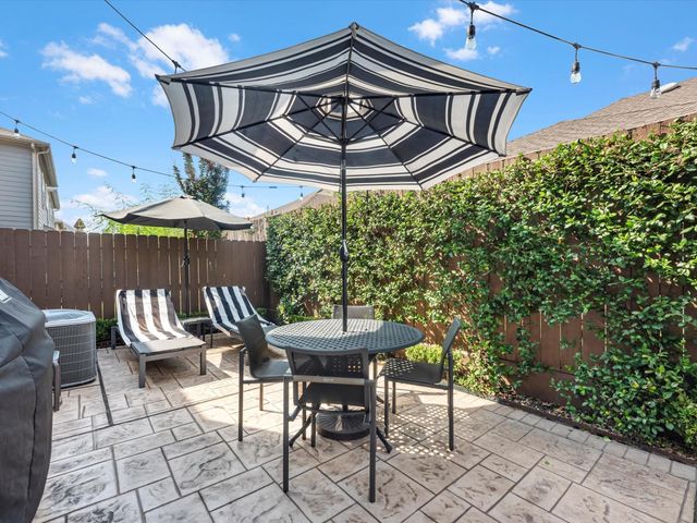 8924 Hollister Commons Lane, Houston, TX 77080