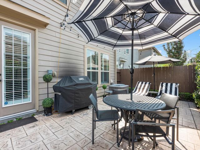 8924 Hollister Commons Lane, Houston, TX 77080