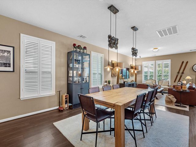 8924 Hollister Commons Lane, Houston, TX 77080