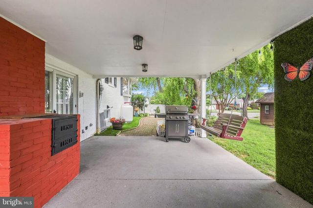 1220 NORTH BLVD, Bethlehem, PA 18017