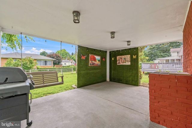 1220 NORTH BLVD, Bethlehem, PA 18017