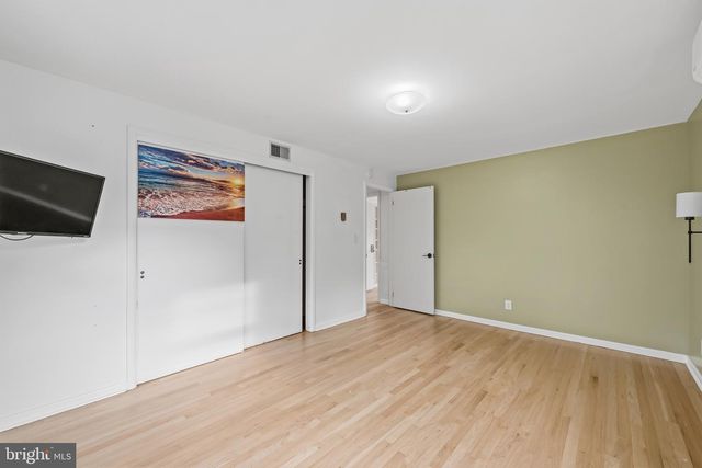 1220 NORTH BLVD, Bethlehem, PA 18017