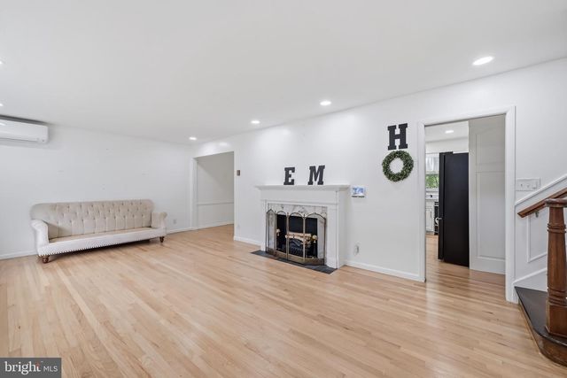 1220 NORTH BLVD, Bethlehem, PA 18017