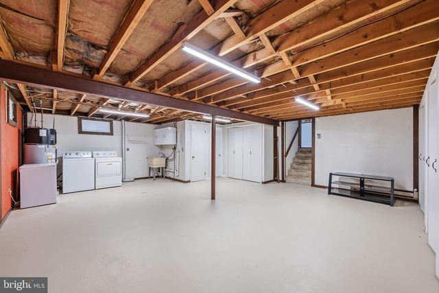 1220 NORTH BLVD, Bethlehem, PA 18017