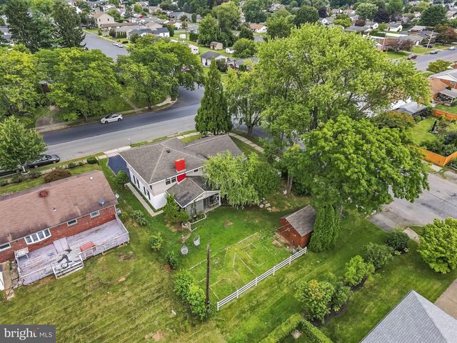 1220 NORTH BLVD, Bethlehem, PA 18017