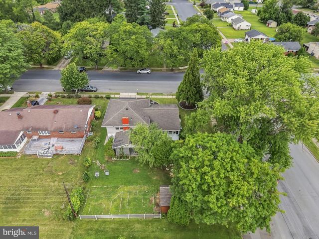 1220 NORTH BLVD, Bethlehem, PA 18017
