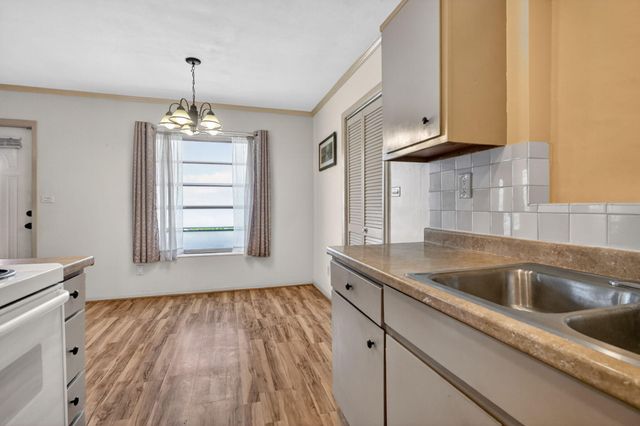 20131 NW 14th Place, Miami Gardens, FL 33169