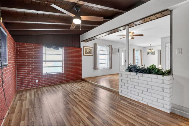 20131 NW 14th Place, Miami Gardens, FL 33169
