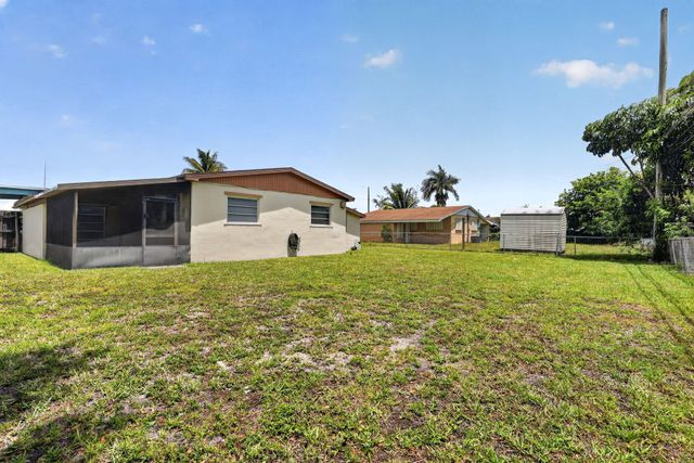 20131 NW 14th Place, Miami Gardens, FL 33169