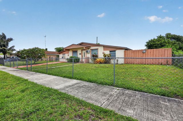 20131 NW 14th Place, Miami Gardens, FL 33169