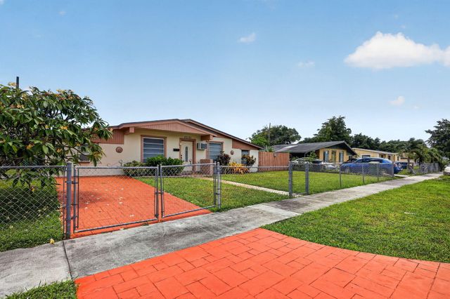 20131 NW 14th Place, Miami Gardens, FL 33169