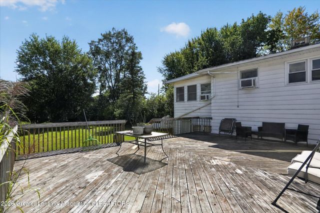 5027 Geraldine Drive, Lansing, MI 48917