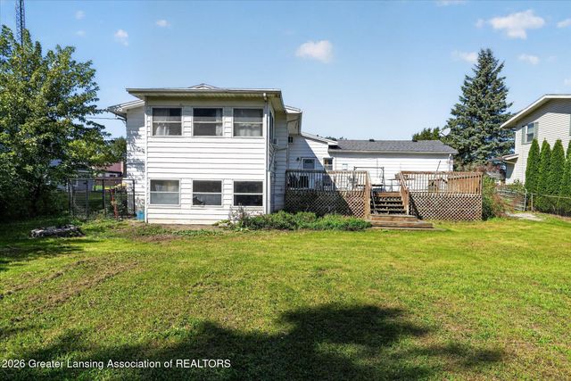5027 Geraldine Drive, Lansing, MI 48917