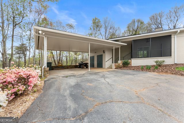 664 Chenocetah Drive, Cornelia, GA 30531