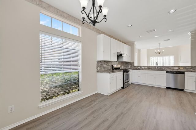 4111 Creek Ridge Lane, Missouri City, TX 77459