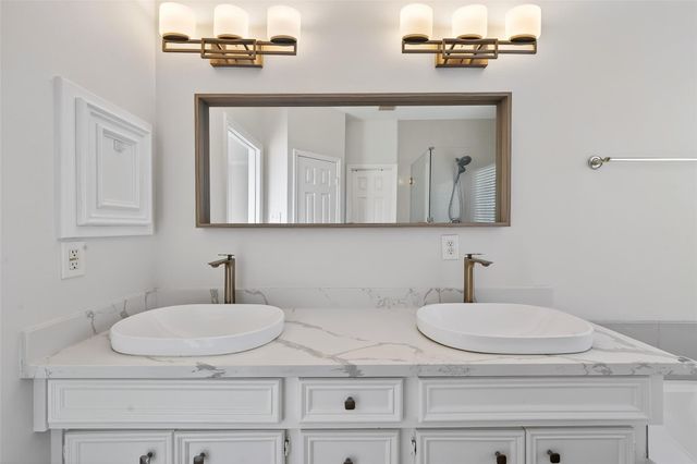 4111 Creek Ridge Lane, Missouri City, TX 77459