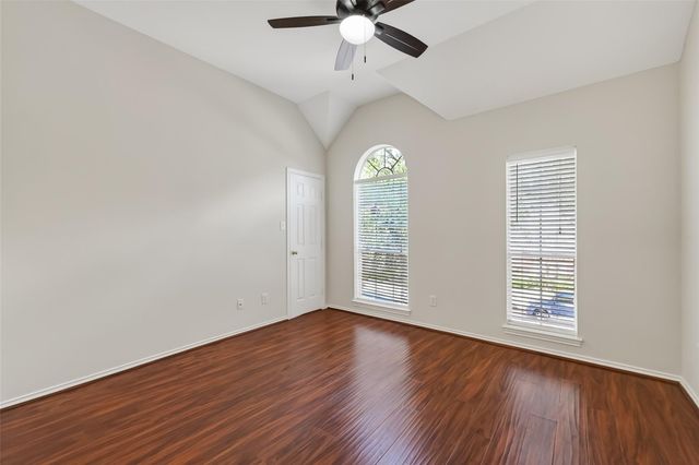 4111 Creek Ridge Lane, Missouri City, TX 77459