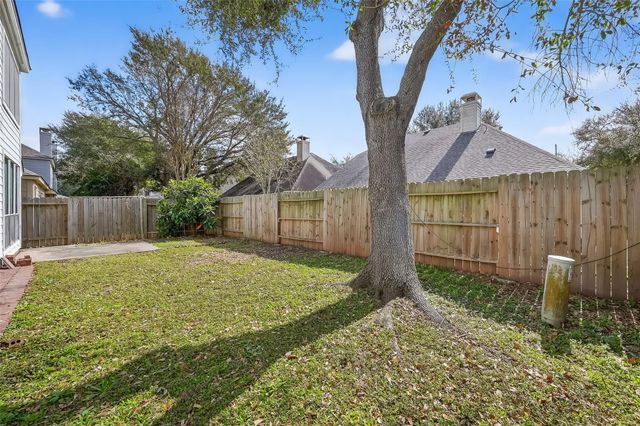 4111 Creek Ridge Lane, Missouri City, TX 77459