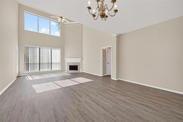 4111 Creek Ridge Lane, Missouri City, TX 77459