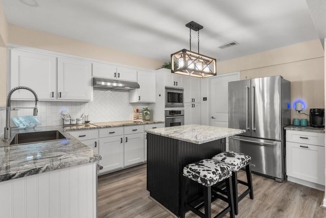 2702 Double Tree ST, Round Rock, TX 78681