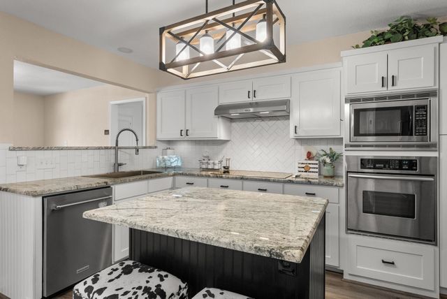 2702 Double Tree ST, Round Rock, TX 78681