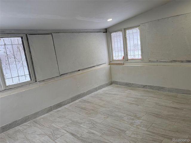 20120 Mark Twain Street, Detroit, MI 48235