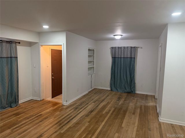 20120 Mark Twain Street, Detroit, MI 48235