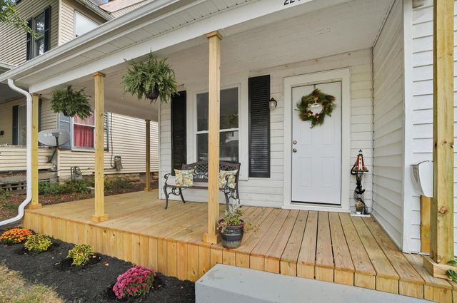 224 Glenn Avenue, Springfield, OH 45505