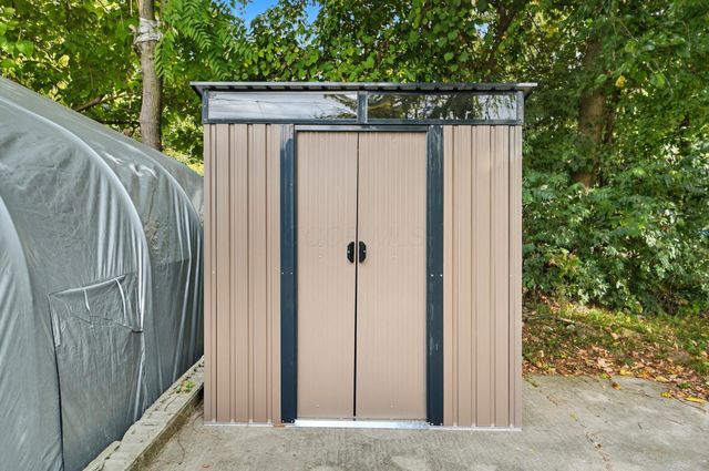 224 Glenn Avenue, Springfield, OH 45505