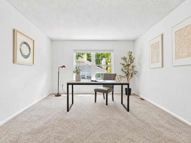 1562 S Spruce St, Denver, CO 80231