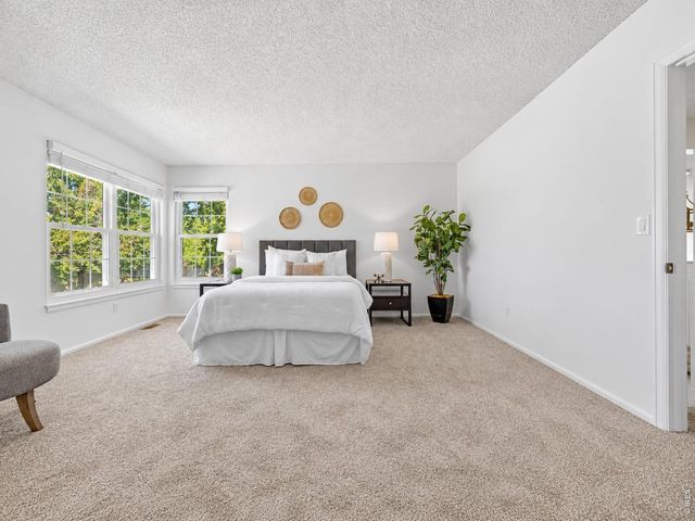 1562 S Spruce St, Denver, CO 80231