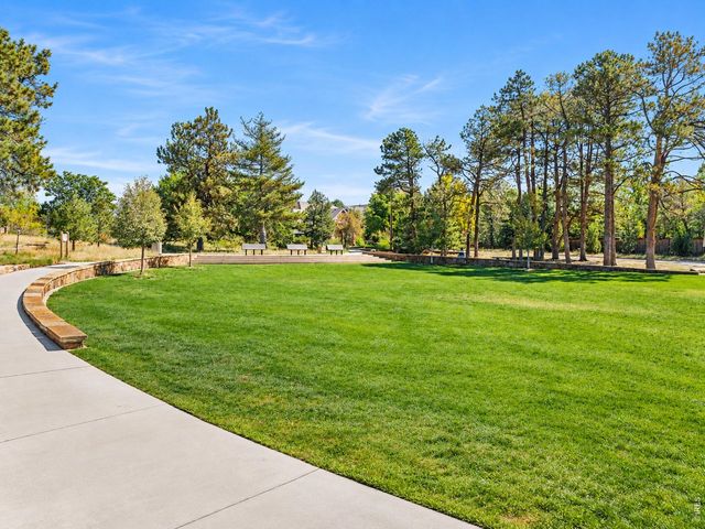 1562 S Spruce St, Denver, CO 80231