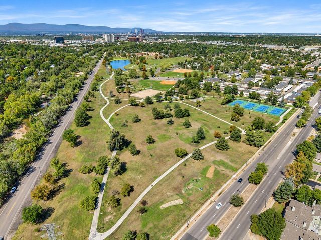 1562 S Spruce St, Denver, CO 80231
