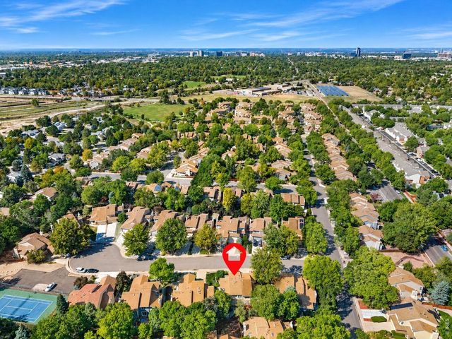1562 S Spruce St, Denver, CO 80231