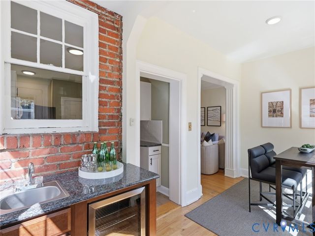 3209 W Grace St, Richmond, VA 23221