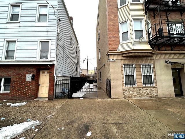 239 Harrison Avenue 1, Harrison, NJ 07029