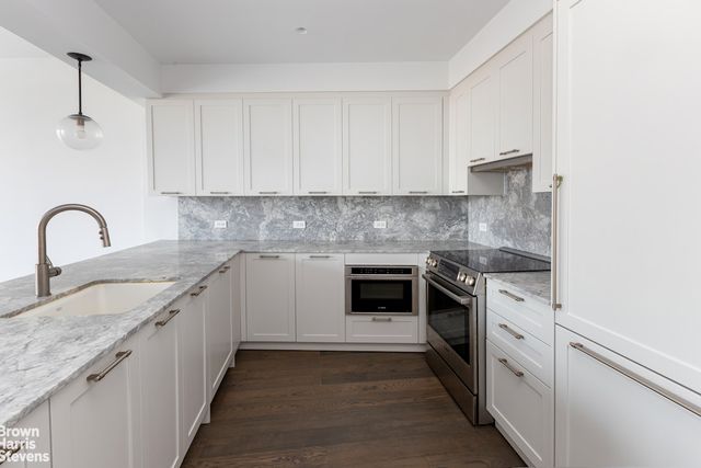 10706 Queens Blvd Apt 8H, New York City, NY 11375