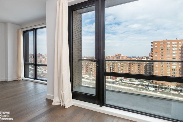 10706 Queens Blvd Apt 8H, New York City, NY 11375