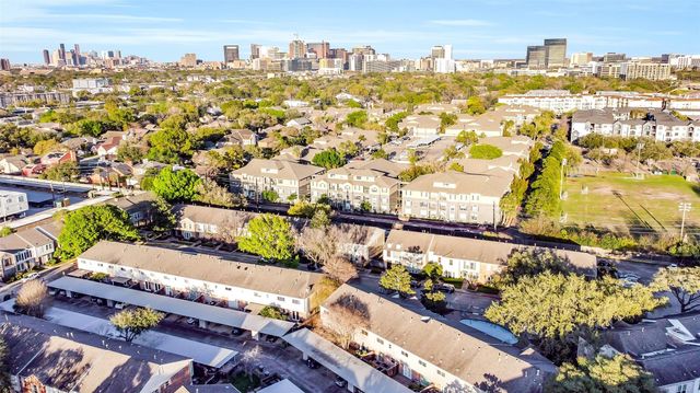 7505 Brompton Street, Houston, TX 77025