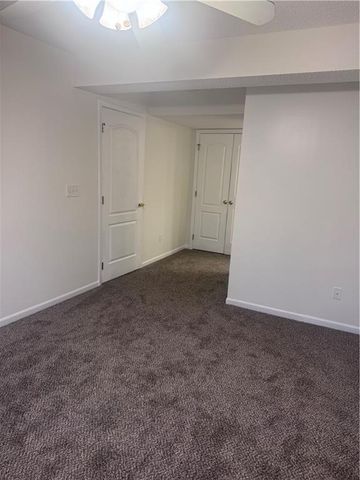 5734 NE Barnes Avenue, Kansas City, MO 64119