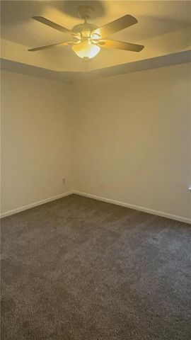 5734 NE Barnes Avenue, Kansas City, MO 64119