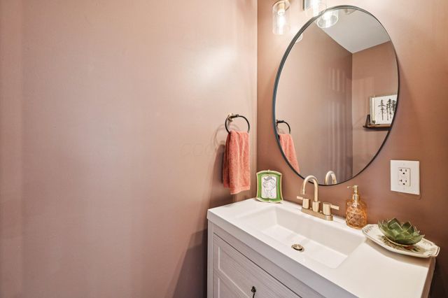 959 Heyl Avenue, Columbus, OH 43206