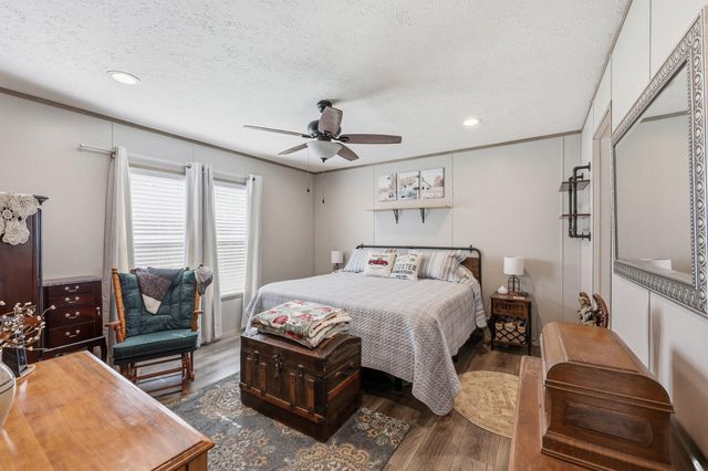 2567 New Dixville Road, Harrodsburg, KY 40330